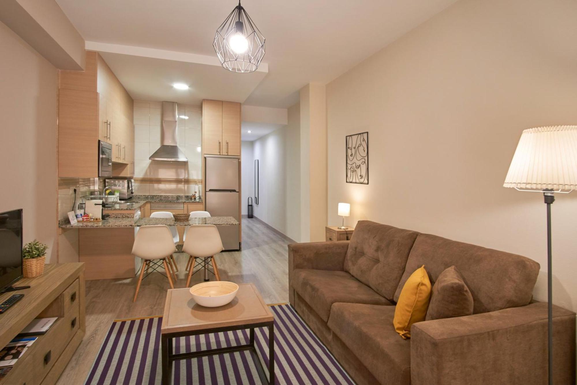 Apartamentos Los Arroyos Понферрада Экстерьер фото